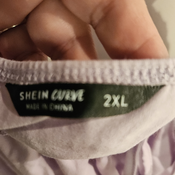 Shein plus size crop top, light purple - Picture 2 of 2